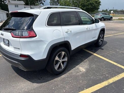 Used 2019 Jeep Cherokee Limited AWD/4WD image 3