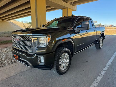Used 2022 GMC Sierra 2500 Denali image 6