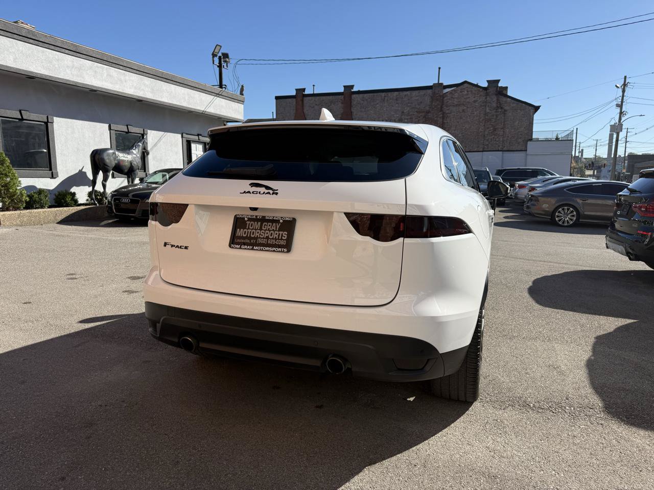 Used 2017 Jaguar F-PACE Premium AWD/4WD image 3