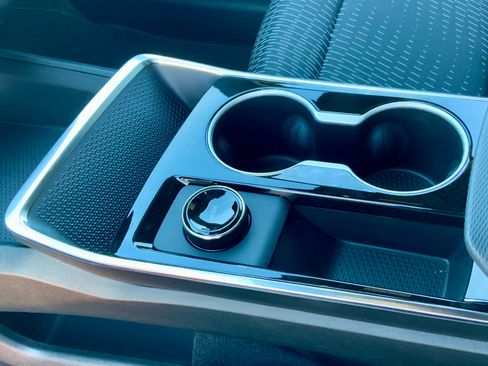 New 2026 Chevrolet Equinox LT image 42