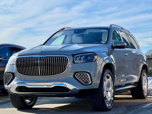 Certified 2024 Mercedes-Benz Maybach GLS 600 Maybach GLS 600 image 4