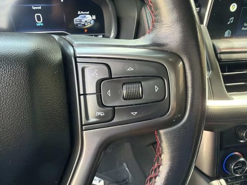 Used 2022 Chevrolet Suburban RST w/ Luxury Package AWD/4WD image 25