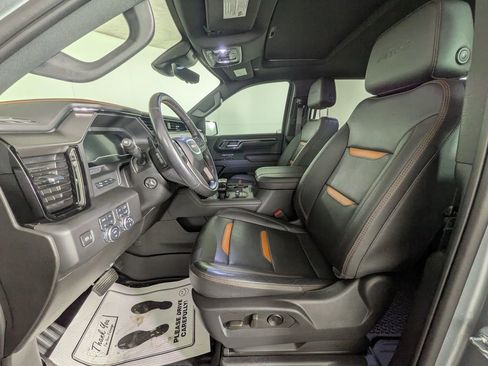 Used 2023 GMC Sierra 1500 AT4 w/ AT4 Premium Package image 18