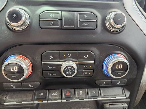 Used 2021 GMC Sierra 1500 SLT AWD/4WD image 30