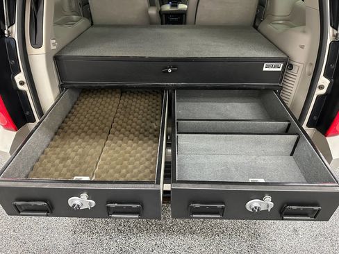 Used 2008 GMC Yukon SLT w/ SLT Preferred Equipment Group image 24