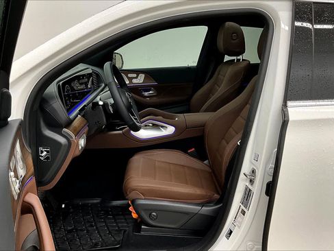 New 2026 Mercedes-Benz GLE 450 4MATIC Coupe image 9
