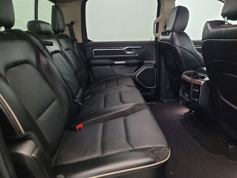 Used 2019 RAM 1500 Laramie AWD/4WD image 19