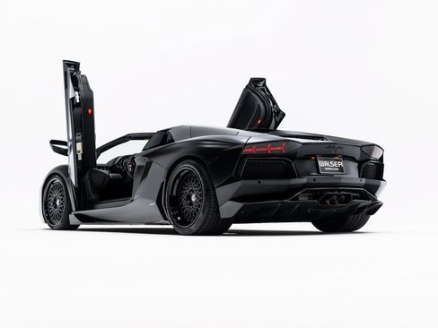 Used 2014 Lamborghini Aventador LP 700-4 AWD/4WD image 6