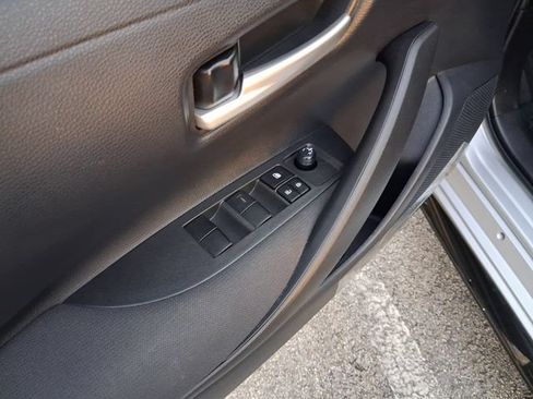 Used 2026 Toyota Corolla SE FWD image 14