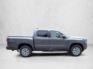 Used 2022 Nissan Frontier SV w/ Technology Package AWD/4WD video 4