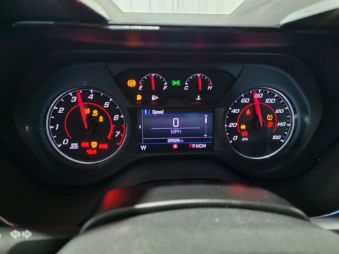 Used 2022 Chevrolet Camaro LT w/ RS Package image 16