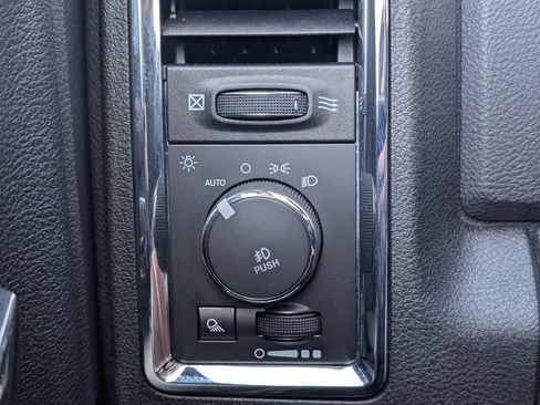 Used 2017 RAM 2500 Laramie w/ Sport Appearance Group image 14