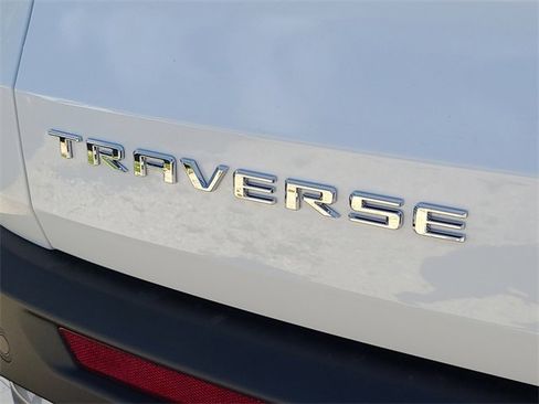 New 2026 Chevrolet Traverse LT w/ Driver Confidence Package image 9