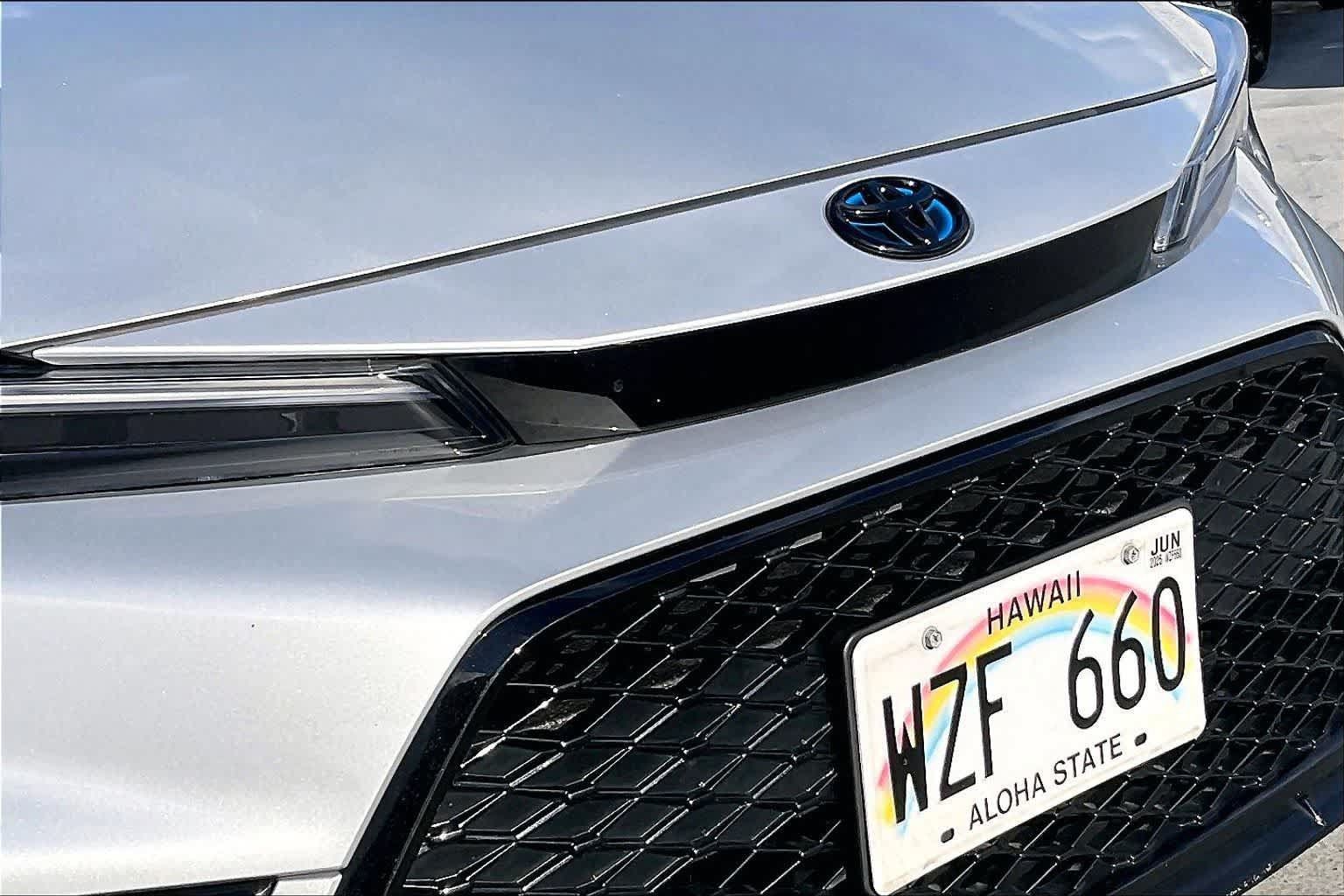 Used 2024 Toyota Corolla Hybrid Sedan FWD image 33