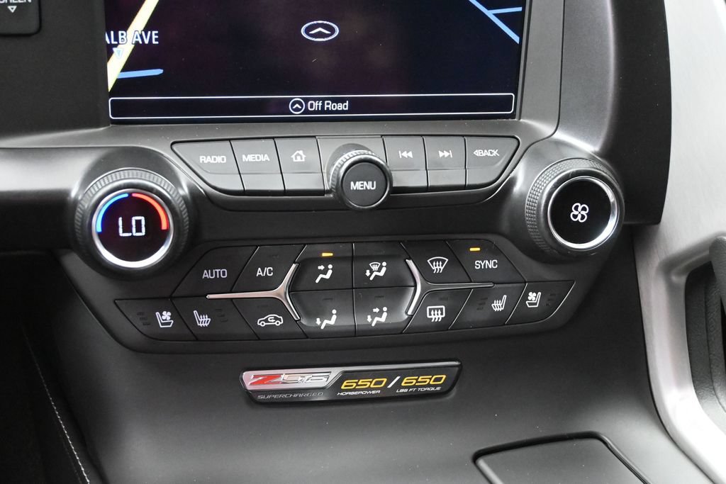 Used 2016 Chevrolet Corvette Z06 w/ 2LZ Preferred Equipment Group RWD image 18