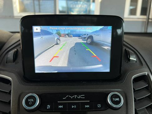 Used 2020 Ford Transit Connect XLT FWD image 19
