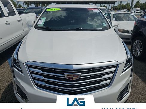 Used 2017 Cadillac XT5 Premium Luxury w/ Driver Assist Package FWD image 3