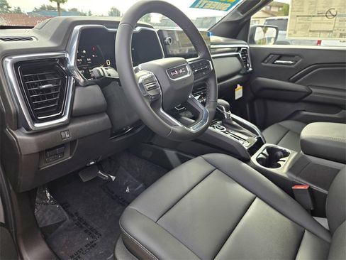 New 2026 GMC Canyon Elevation w/ Convenience Package image 11