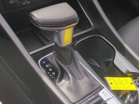 Certified 2025 Hyundai Tucson SEL image 17