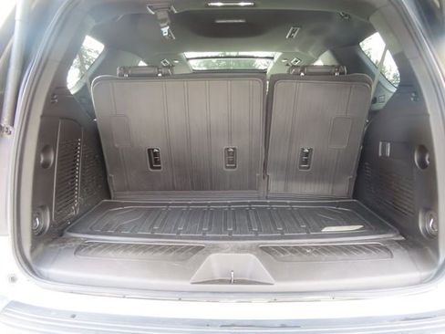 Used 2024 GMC Yukon SLT w/ Max Trailering Package AWD/4WD image 41