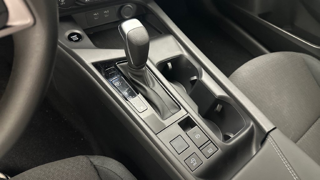 New 2027 Nissan Sentra S w/ Floor Mat Package FWD image 12
