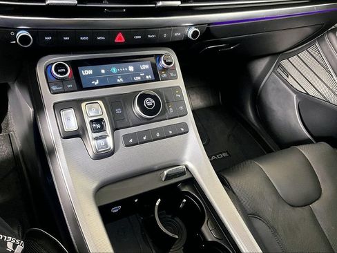 Used 2024 Hyundai Palisade Calligraphy FWD image 26