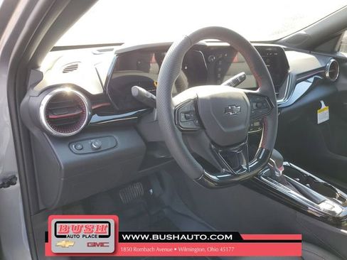 New 2026 Chevrolet Trax RS w/ Driver Confidence Package FWD image 17
