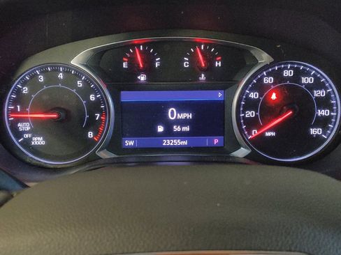 Used 2021 GMC Acadia SLT FWD image 23