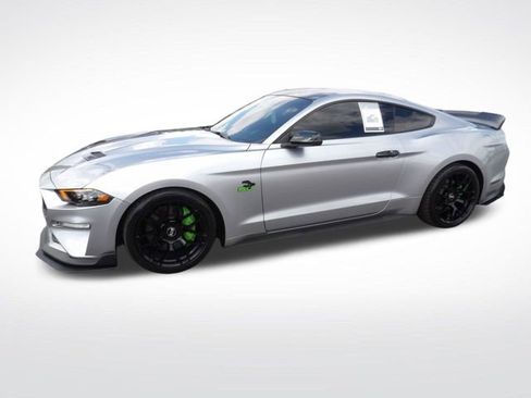 Used 2020 Ford Mustang GT Premium RWD image 4