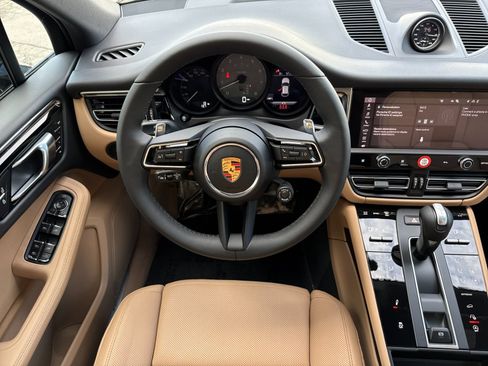 New 2026 Porsche Macan S image 15