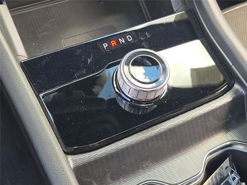 New 2025 Jeep Grand Cherokee Altitude image 33