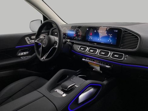 New 2026 Mercedes-Benz GLS 450 4MATIC image 59