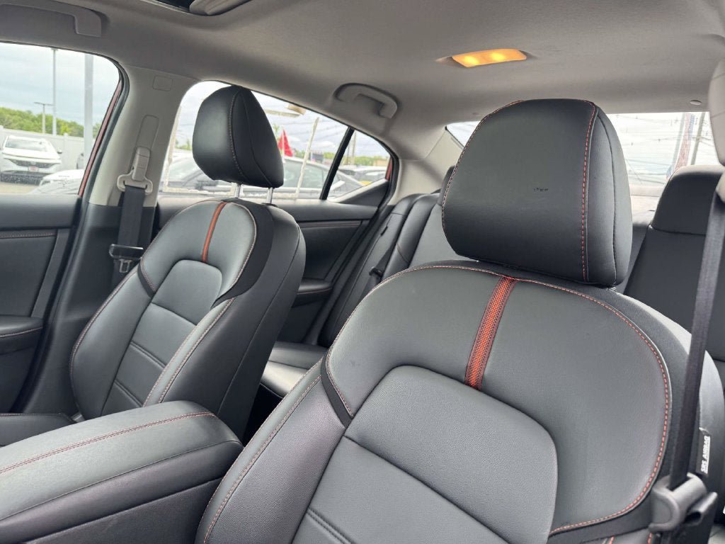 Used 2024 Nissan Sentra SR w/ SR Premium Package FWD image 25