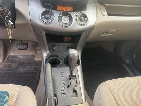 Used 2007 Toyota RAV4 Limited AWD/4WD image 14
