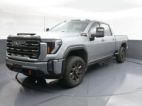Used 2024 GMC Sierra 2500 AT4 w/ AT4 Premium Plus Package image 1