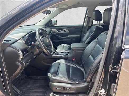 Used 2019 Chevrolet Traverse LT FWD image 15