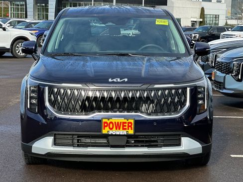 New 2026 Kia Carnival LXS image 3