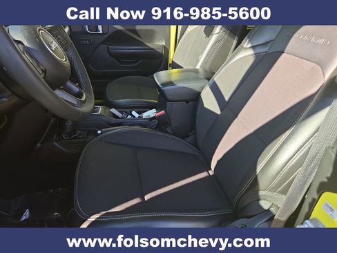 Used 2023 Jeep Wrangler Sport AWD/4WD image 22