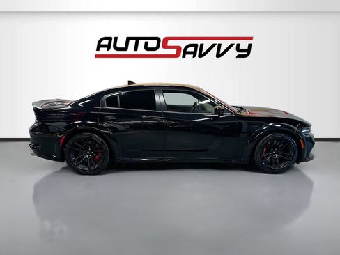 Used 2022 Dodge Charger Scat Pack RWD image 8