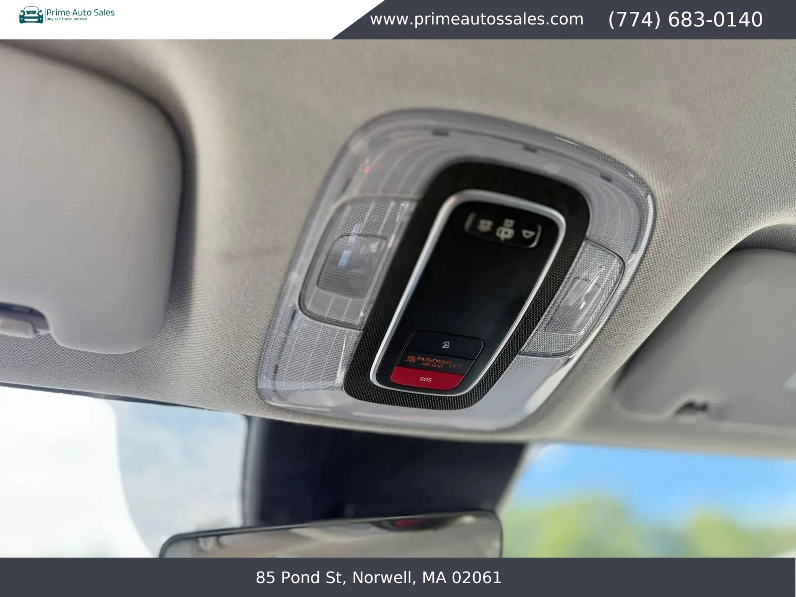 Used 2023 Hyundai Elantra SEL w/ Convenience Package FWD image 32