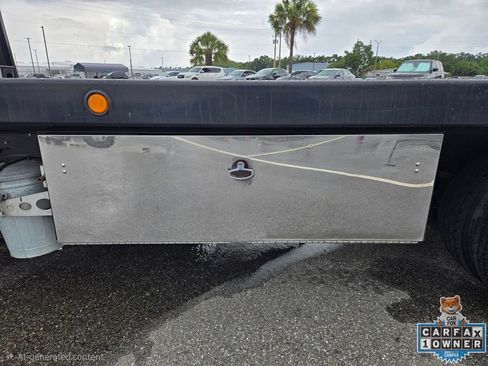 Used 2022 Ford F650 2WD Regular Cab Super Duty image 42