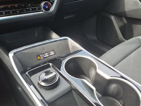 Certified 2026 Chevrolet Equinox LT w/ Convenience Package II AWD/4WD image 30