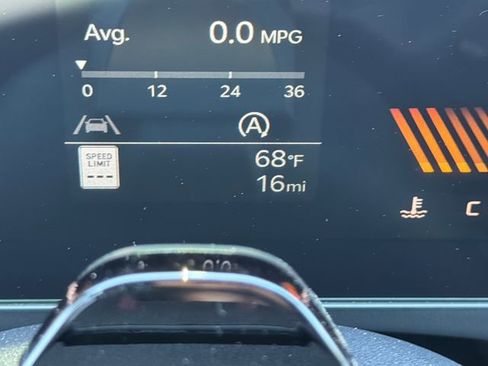 New 2027 Kia Telluride S w/ Towing Package image 16