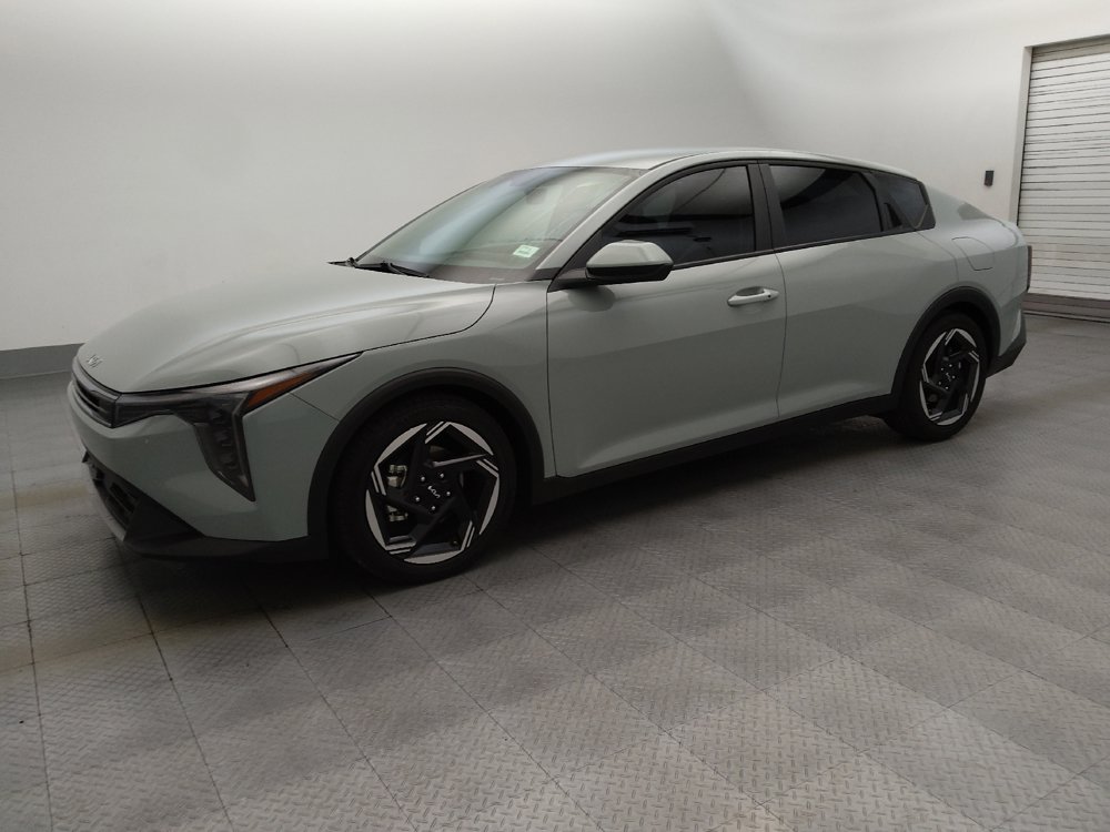 Used 2025 Kia K4 EX FWD image 2