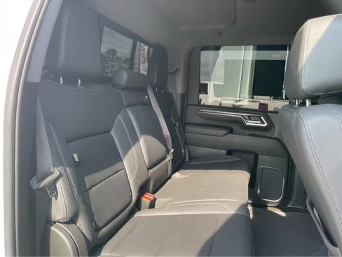 Used 2024 Chevrolet Silverado 2500 LTZ w/ LTZ Convenience Package AWD/4WD image 28
