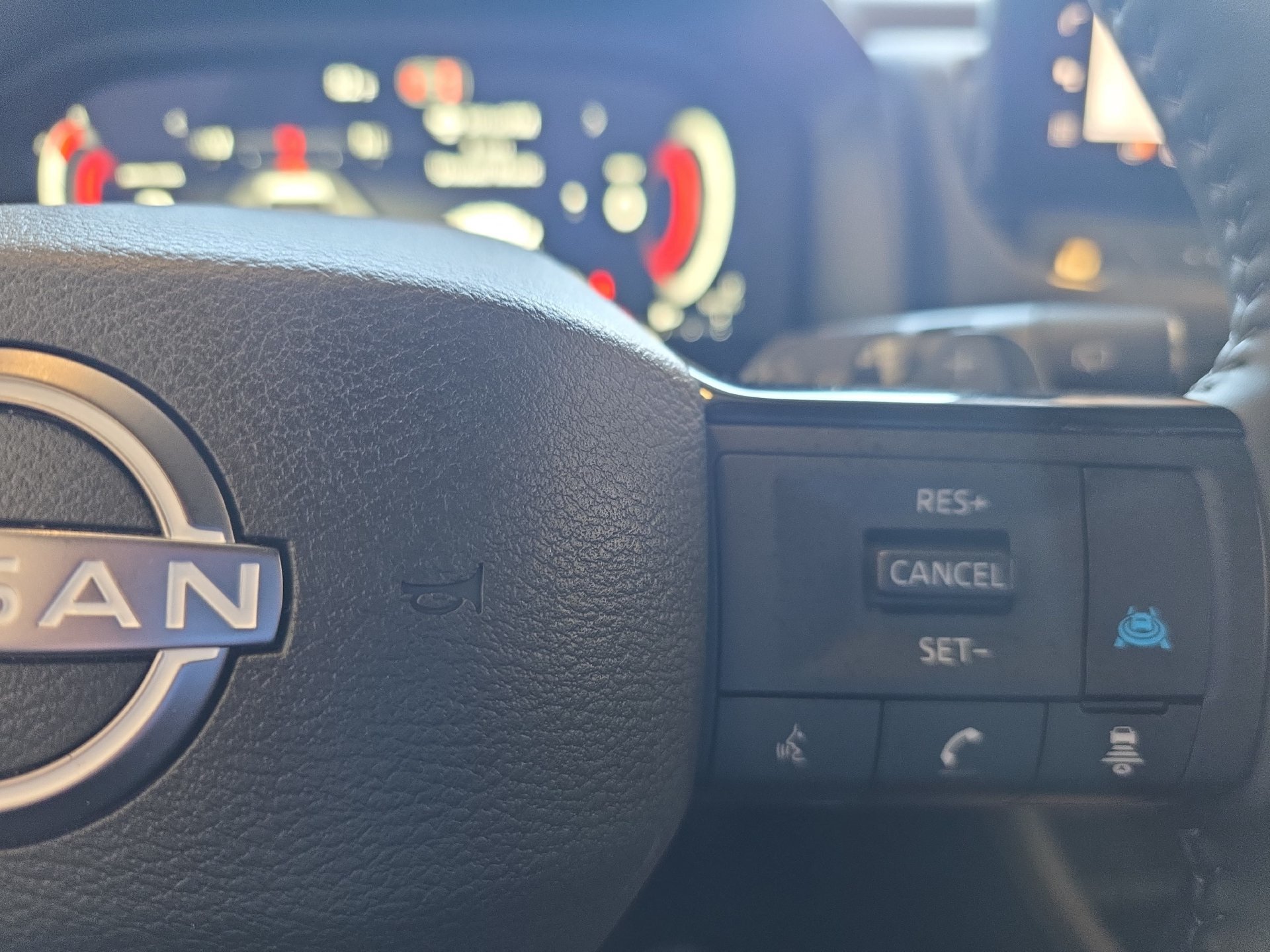 Used 2026 Nissan Rogue Platinum w/ Platinum Premium Package AWD/4WD image 18
