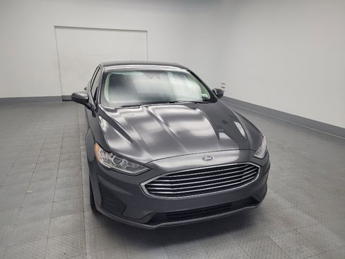 Used 2020 Ford Fusion SE image 14