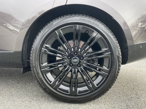 Certified 2023 Land Rover Range Rover Autobiography image 10