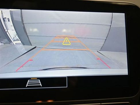 Used 2024 Chevrolet Malibu LT FWD image 14