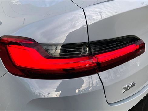 Used 2023 BMW X4 M40i w/ Premium Package image 29